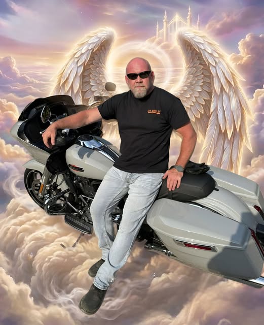 Michael Petersen Biddeford, MN Motorcycle Accident Death: Family And Friends Mourns A Loss